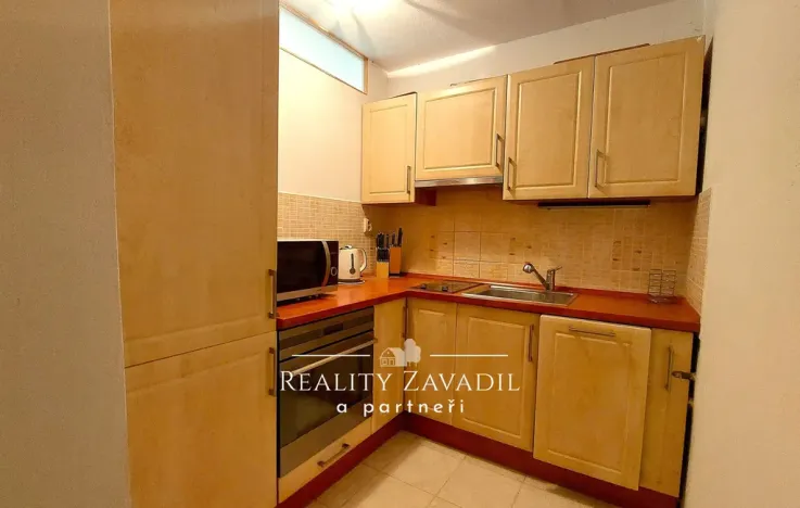 Pronájem bytu 2+1, Praha - Krč, Za dvorem, 48 m2