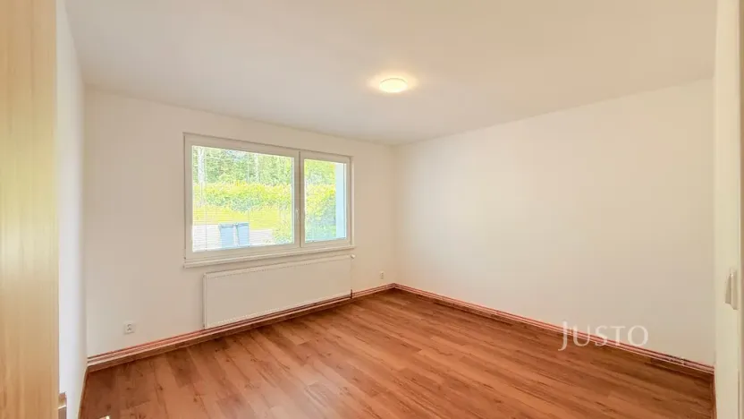 Pronájem bytu 1+1, Liberec - Liberec IV-Perštýn, U Krematoria, 65 m2