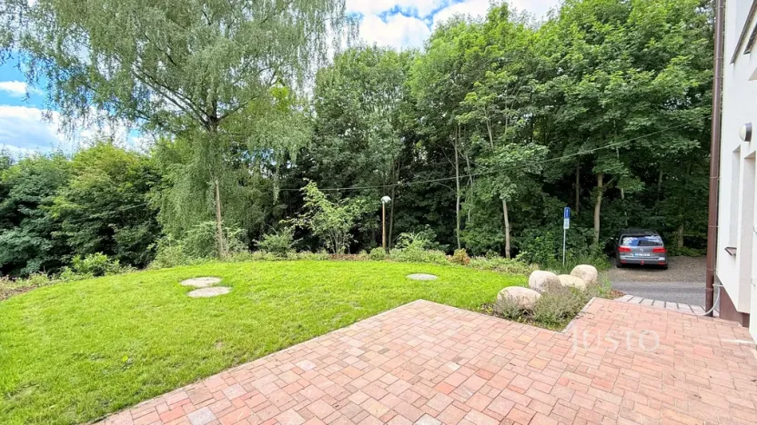 Pronájem bytu 1+1, Liberec - Liberec IV-Perštýn, U Krematoria, 65 m2