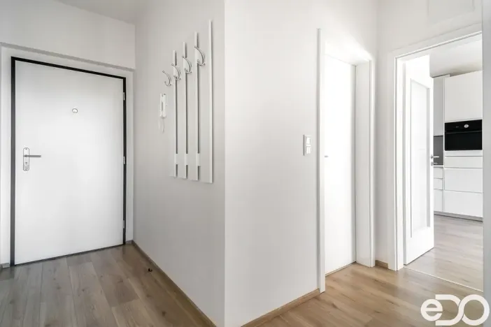 Pronájem bytu 2+kk, Chrudim, V Hliníkách, 50 m2