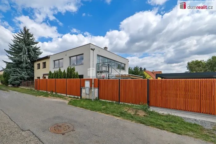 Prodej rodinného domu, Praha - Slivenec, Dominínská, 168 m2