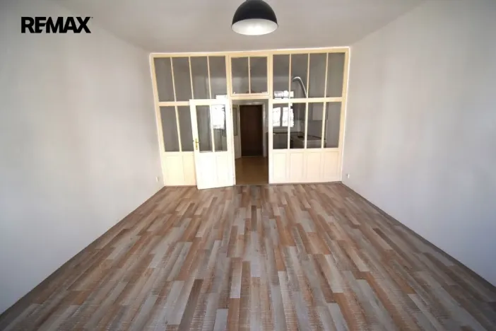 Pronájem bytu 1+1, Písek - Vnitřní Město, Chelčického, 49 m2