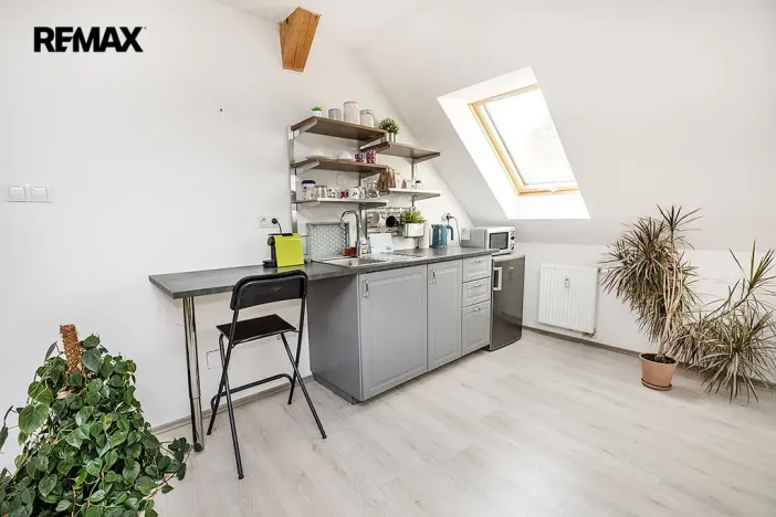 Pronájem kanceláře, Písek, Chelčického, 75 m2