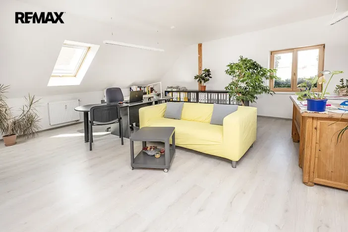 Pronájem kanceláře, Písek, Chelčického, 75 m2