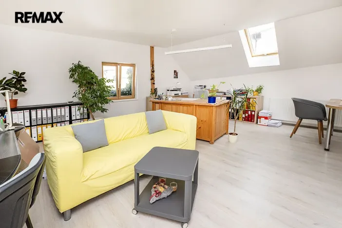 Pronájem kanceláře, Písek, Chelčického, 75 m2