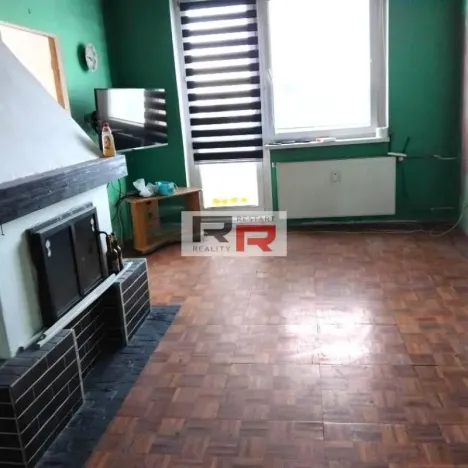 Pronájem bytu 2+1, Moravský Beroun, náměstí 9. května, 51 m2