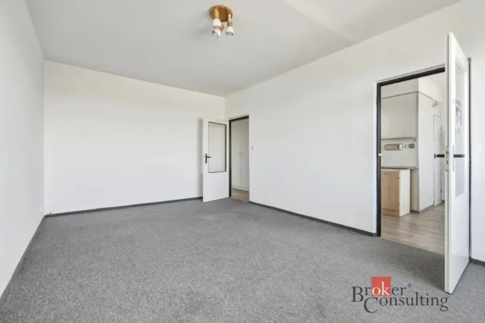 Prodej bytu 2+1, Hradec Králové - Moravské Předměstí, Štefánikova, 62 m2