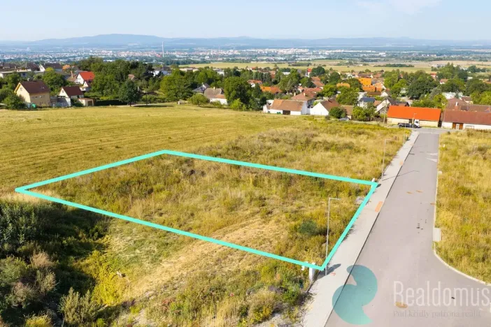 Prodej pozemku pro bydlení, Hůry, 855 m2