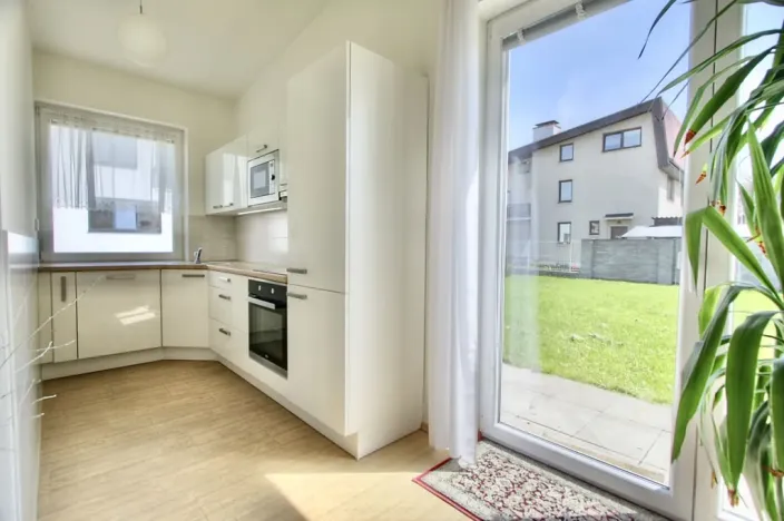Pronájem bytu 2+kk, Dobřichovice, Anglická, 50 m2