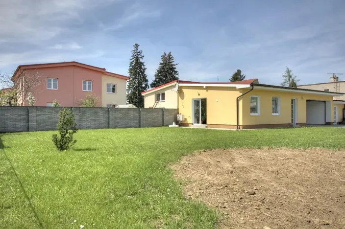 Pronájem bytu 2+kk, Dobřichovice, Anglická, 50 m2