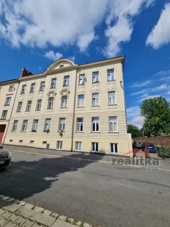 Pronájem bytu 2+kk, Opava - Předměstí, Vyhlídalova, 62 m2
