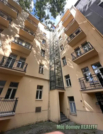 Pronájem bytu 2+kk, Praha - Smíchov, Kotevní, 49 m2