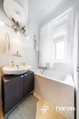 Prodej bytu 1+1, Praha - Podolí, Pod Pekařkou, 42 m2