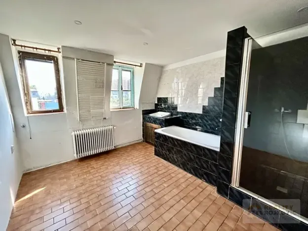 Prodej vily, Broumov, třída Masarykova, 360 m2
