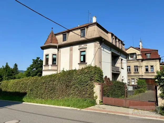 Prodej vily, Broumov, třída Masarykova, 360 m2