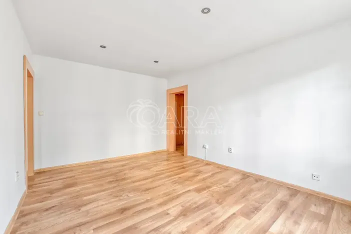 Prodej bytu 4+1, Frýdek-Místek - Místek, Josefa Suka, 72 m2