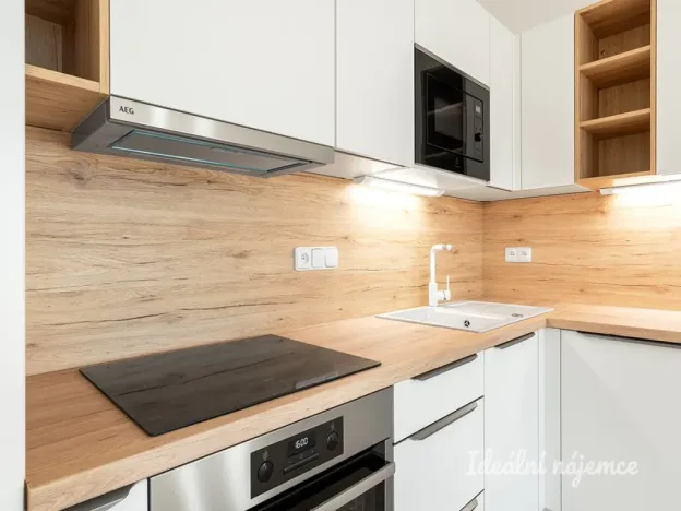 Pronájem bytu 3+kk, Praha - Smíchov, Šiklové, 92 m2