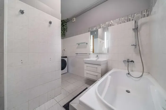 Prodej bytu 2+1, Klatovy, Hálkova, 56 m2