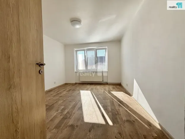 Pronájem bytu 2+1, Nový Bor, Sklářská, 51 m2