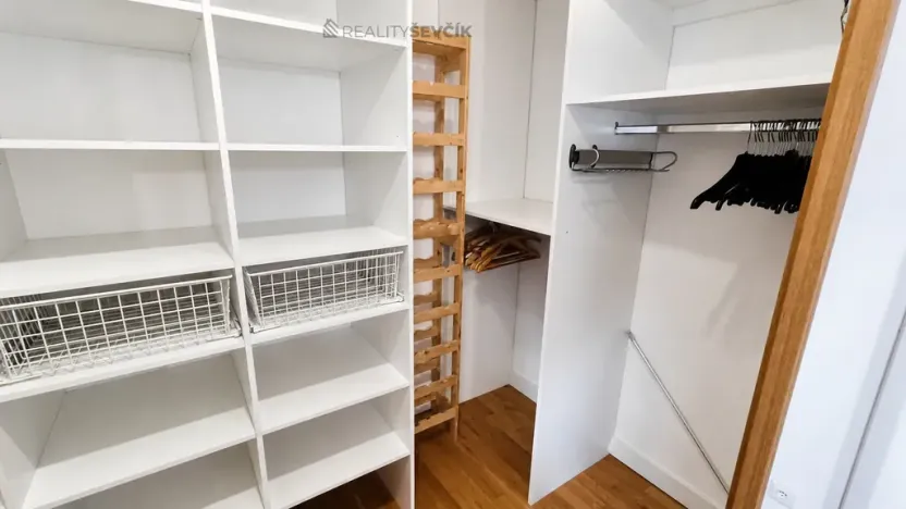 Prodej rodinného domu, České Budějovice - České Budějovice 5, Jabloňová, 241 m2