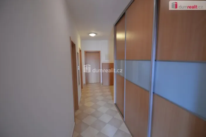 Pronájem bytu 2+kk, Praha - Strašnice, Počernická, 65 m2