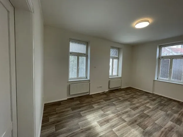 Pronájem bytu 3+kk, Praha, Bubenečská, 80 m2