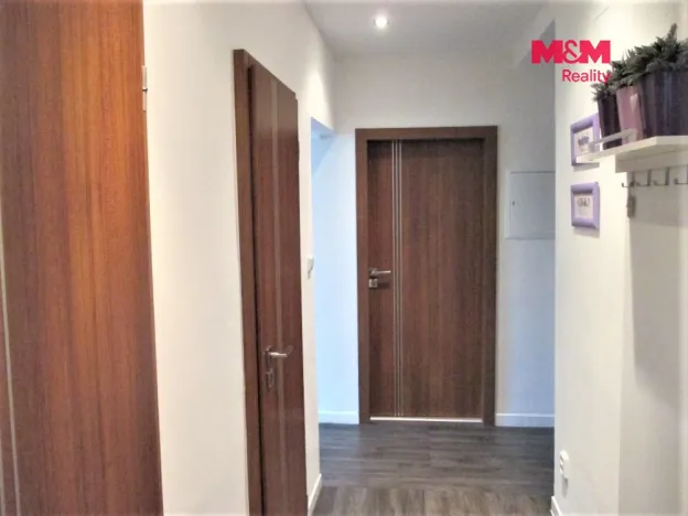 Pronájem bytu 2+1, Olomouc - Nové Sady, Velkomoravská, 56 m2