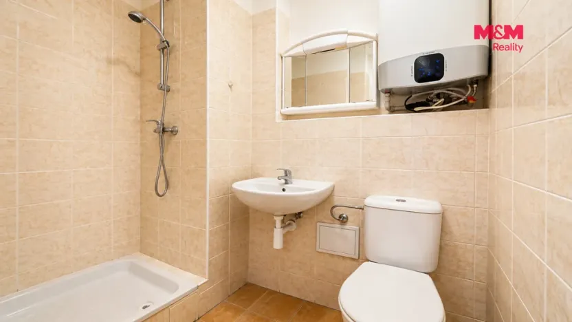 Pronájem bytu 1+kk, Praha - Vinohrady, Radhošťská, 24 m2