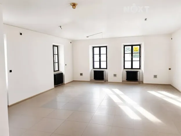Pronájem obchodního prostoru, Dačice, Masarykova, 320 m2