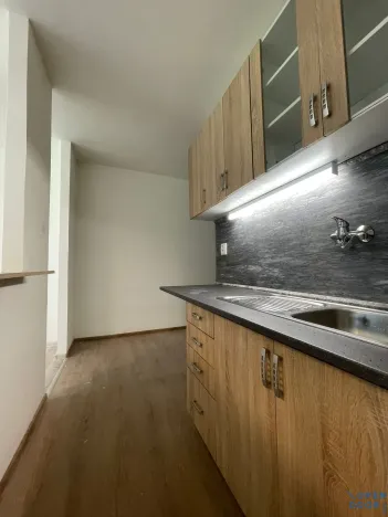 Pronájem bytu 2+kk, Meziboří, Okružní, 44 m2