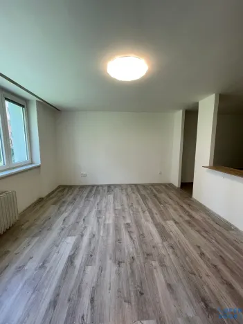 Pronájem bytu 2+kk, Meziboří, Okružní, 44 m2