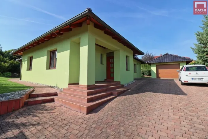 Pronájem rodinného domu, Olomouc - Neředín, Pod Letištěm, 140 m2
