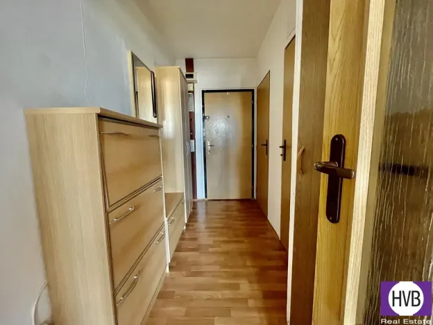 Prodej bytu 1+kk, Praha - Háje, Hlavatého, 27 m2