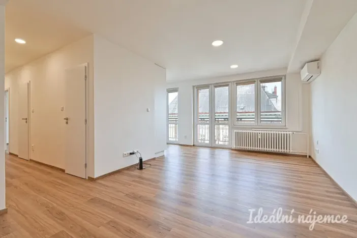 Pronájem bytu 3+kk, Ostrava - Moravská Ostrava, Vítězná, 73 m2