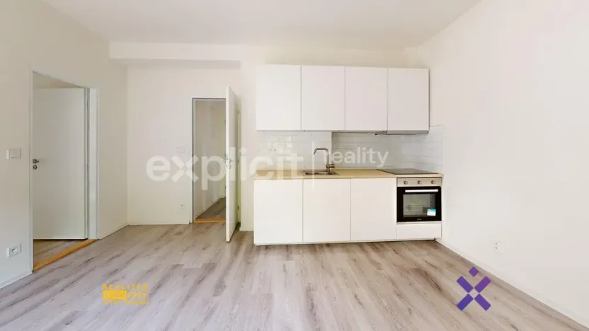 Pronájem bytu 2+kk, Zlín, Jiráskova, 45 m2