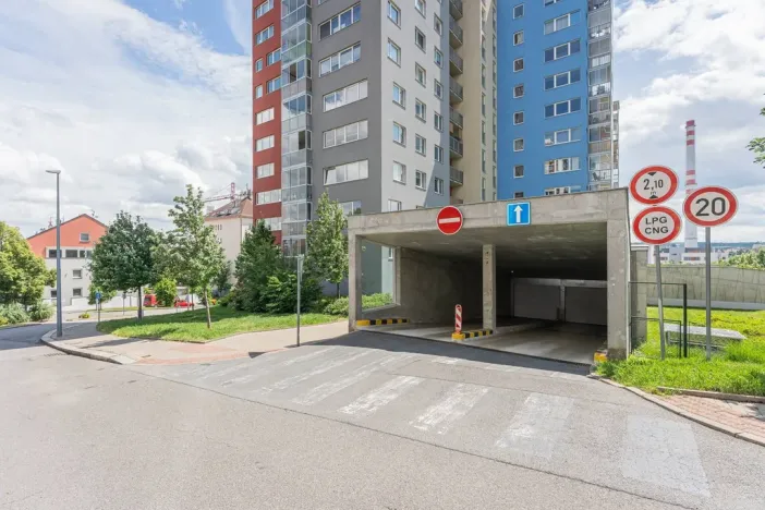 Pronájem bytu 1+kk, Praha - Michle, V dolině, 40 m2