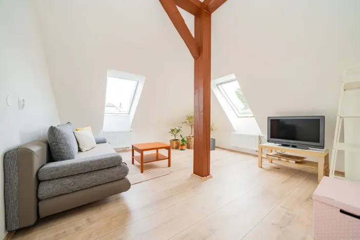 Prodej bytu 4+1, Unhošť, Křivoklátská, 146 m2