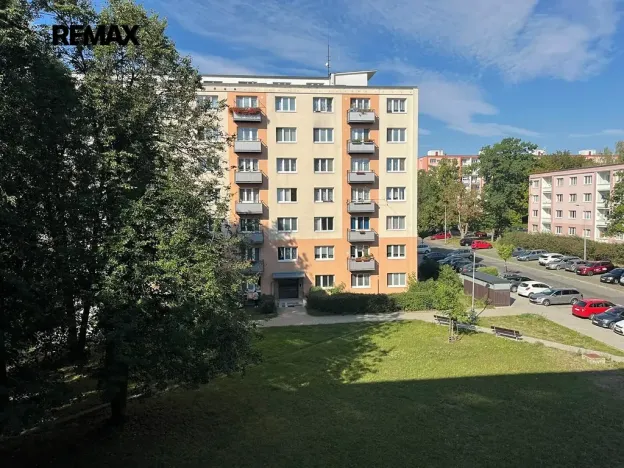 Pronájem bytu 2+1, Kladno, Litevská, 62 m2