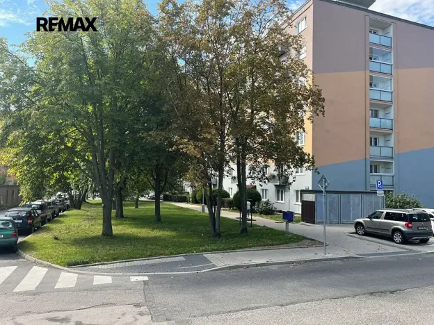 Pronájem bytu 2+1, Kladno, Litevská, 62 m2