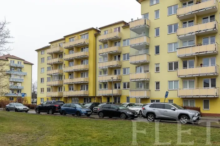 Pronájem bytu 1+kk, Praha - Horní Měcholupy, Boloňská, 36 m2