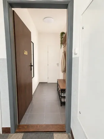 Pronájem bytu 2+kk, Praha - Břevnov, Patočkova, 35 m2