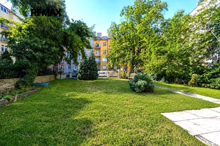 Prodej komerční nemovitosti, Praha - Vršovice, Kodaňská, 56 m2