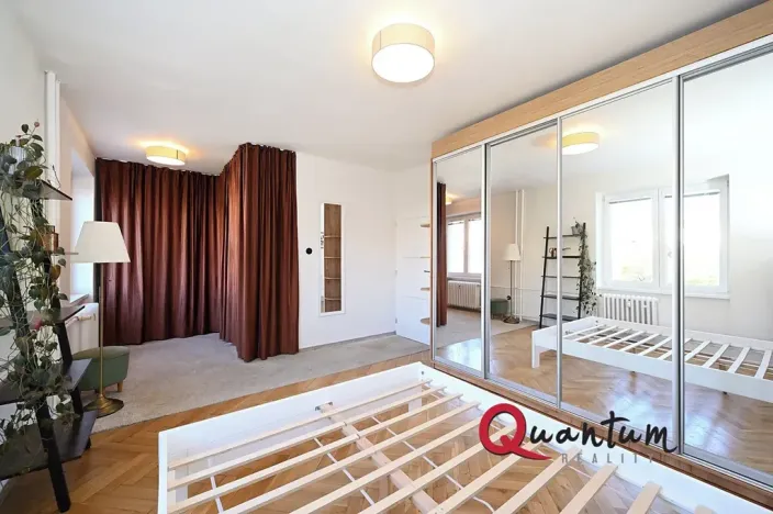 Pronájem bytu 2+kk, Praha - Vršovice, Arménská, 54 m2