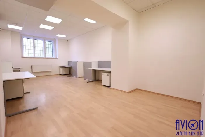 Pronájem kanceláře, Praha - Smíchov, Bozděchova, 38 m2