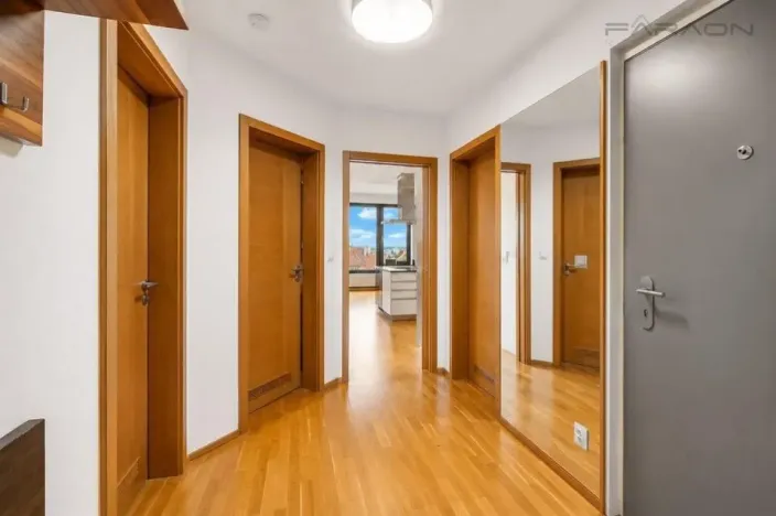 Pronájem bytu 3+kk, Praha - Vinohrady, Korunní, 146 m2