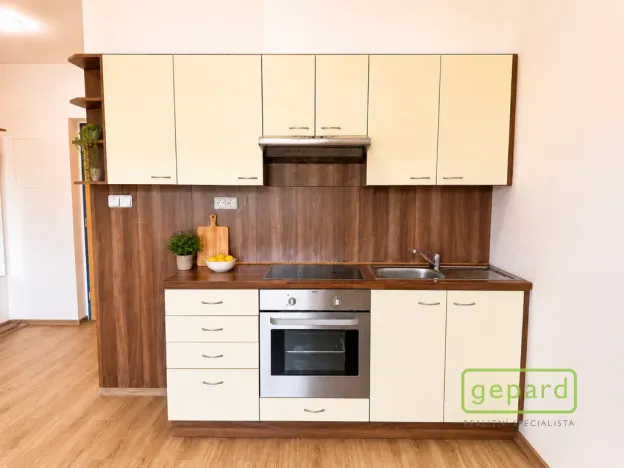 Pronájem bytu 1+kk, Mníšek pod Brdy, Ke škole, 24 m2