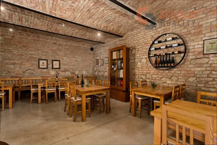 Prodej ubytování, Mikulov, Republikánské obrany, 1024 m2
