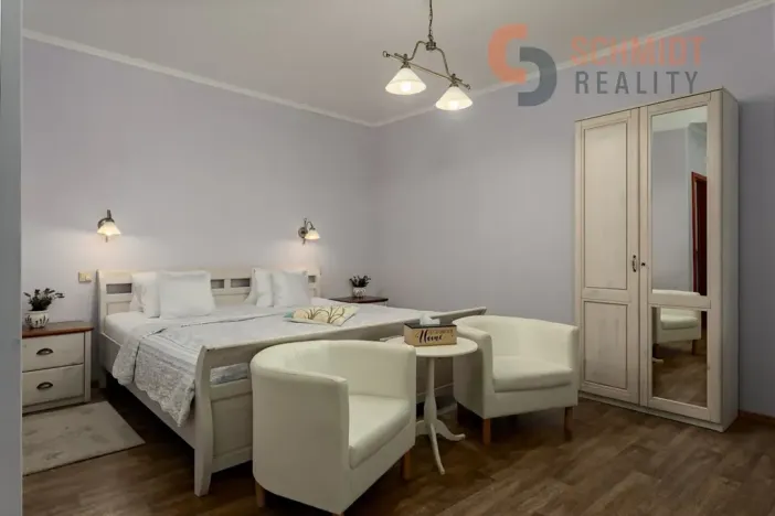 Prodej ubytování, Mikulov, Republikánské obrany, 1024 m2