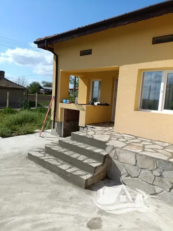 Prodej rodinného domu, Dobrevo, Bulharsko, 95 m2