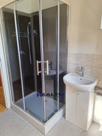 Pronájem bytu 2+1, Lubenec, Karlovarská, 58 m2